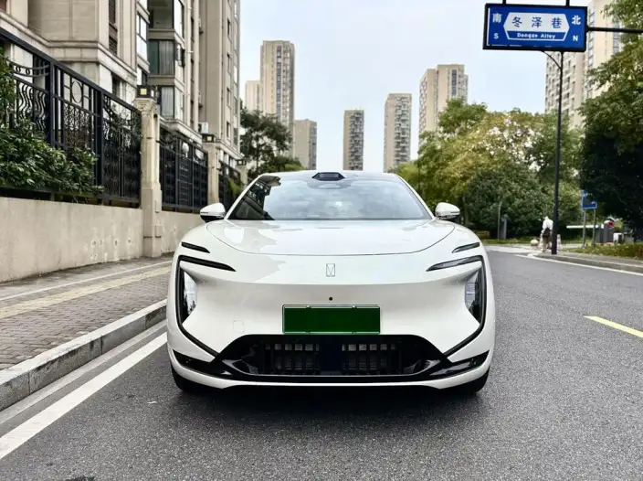 Avatr 07 L 2027 Model Max+ EV Edition