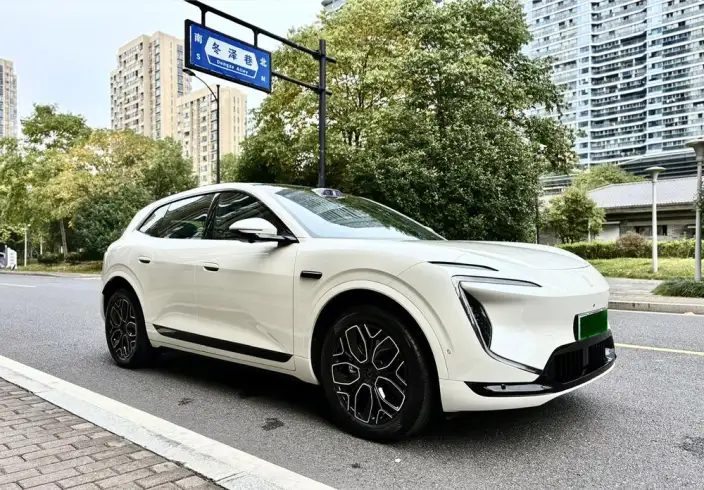 Avatr 07 L 2027 Model Max+ EV Edition