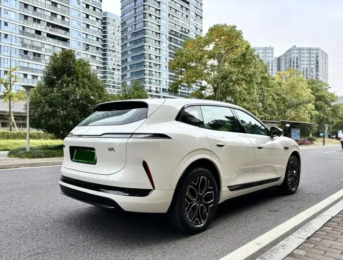 Avatr 07 L 2027 Model Max+ EV Edition – фото 7