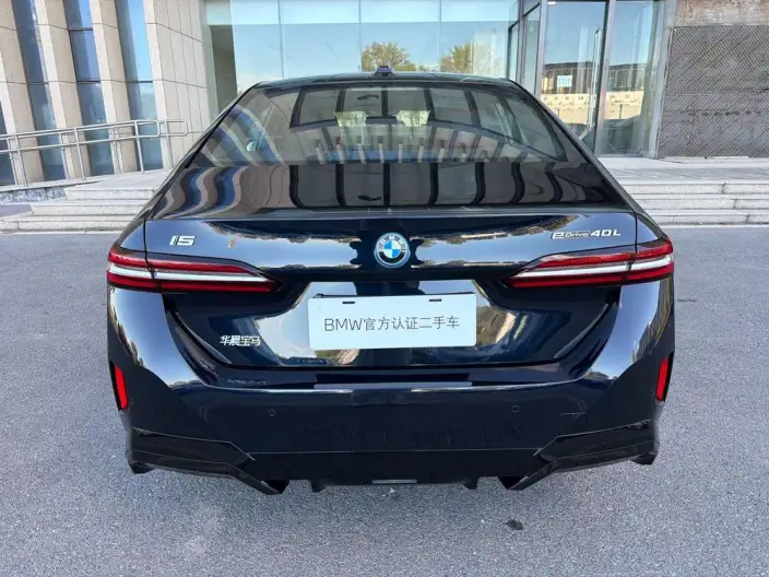 BMW i5 2026 Model eDrive40L M Sports Set – фото 4