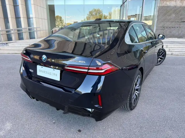 BMW i5 2026 Model eDrive40L M Sports Set – фото 5