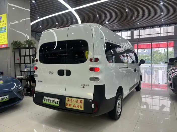 Maxus Dana V1 L 2025 Model 330km Long axis High top Gran Edition 90kW – фото 6