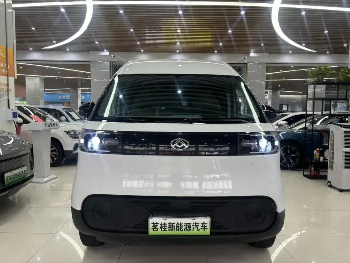 Maxus Dana V1 L 2025 Model 330km Long axis High top Gran Edition 90kW – фото 8