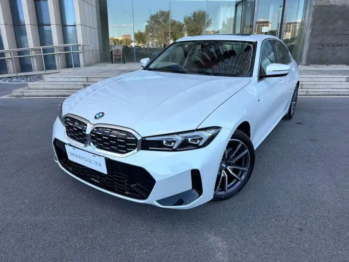 BMW 3 Series 2026 Model 325Li M Sports Set – фото 1