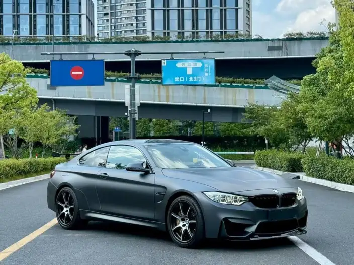 BMW M4 2016 Model M4 GTS – фото 3