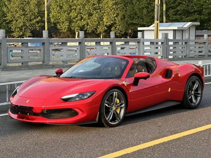 Ferrari 296 2022 Model 3.0T V6 GTS – фото 1