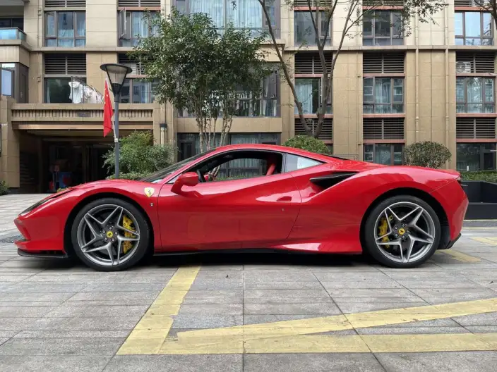 Ferrari F8 2019 Model Tributo 3.9T V8 – фото 3