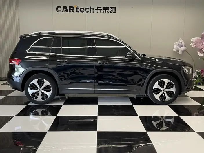 Mercedes-Benz GLB 2023 Model GLB 220 Fashion Model – фото 8