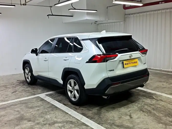 Toyota RAV4 2022 Model 2.0L CVT 2WD Fashion PLUS Edition – фото 5