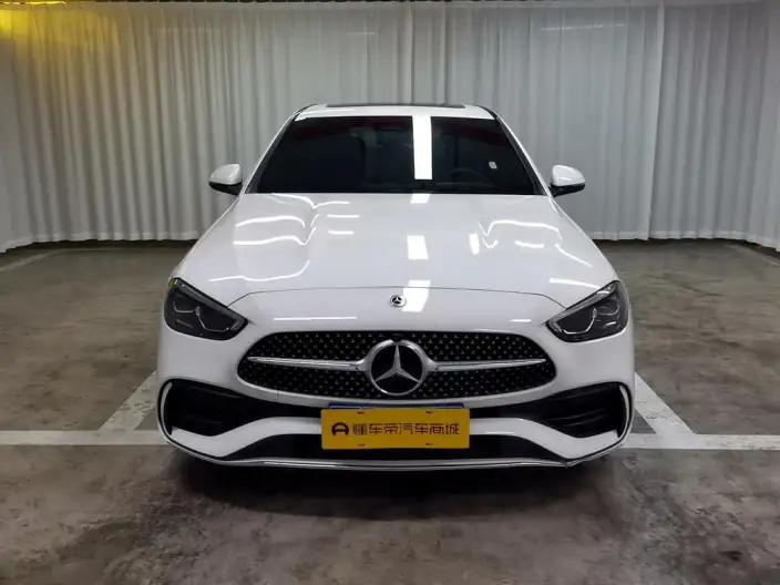 Mercedes-Benz C-Class 2025 Model C 200 L Sports Edition – фото 2