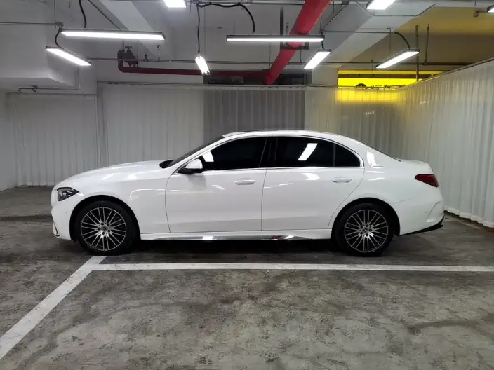 Mercedes-Benz C-Class 2025 Model C 200 L Sports Edition – фото 4