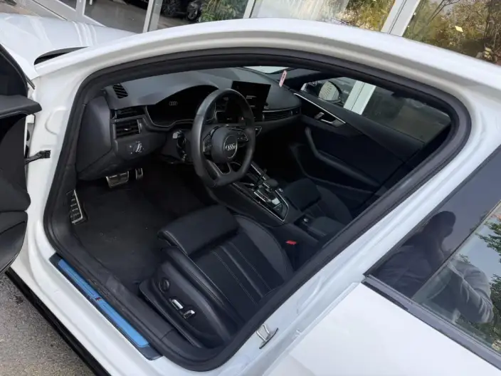 Audi A4 L 2024 Model 40 TFSI Luxury Dynamic Model – фото 8