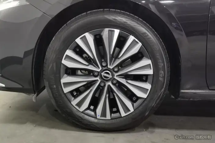 Nissan Teana 2022 Model 2.0L XL-Upr Premium Edition – фото 8