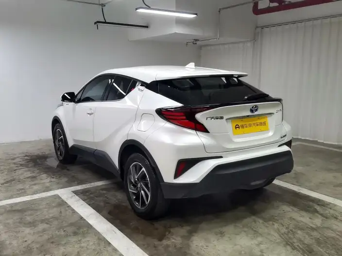 Toyota C-HR 2021 Model Hybrid 2.0L E-CVT Premium Edition – фото 5