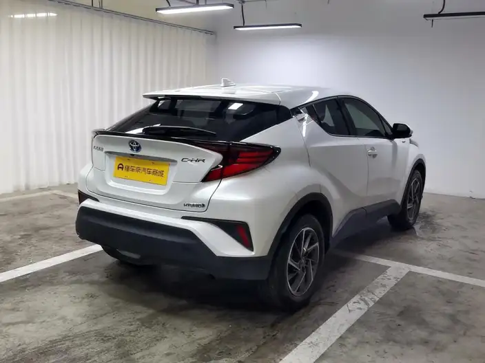 Toyota C-HR 2021 Model Hybrid 2.0L E-CVT Premium Edition – фото 7