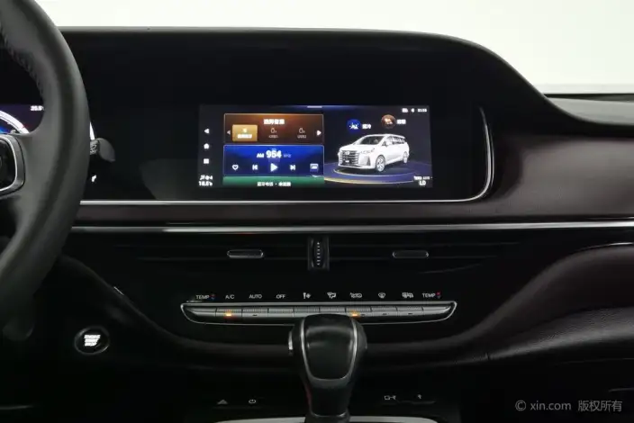 GAC Trumpchi M6 2021 Model Pro 270T AT Exclusive Edition – фото 8