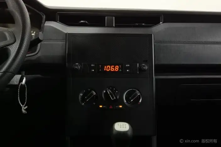 WULING Hongguang Plus 2019 Model 1.5T Manual Standard Model 5 seat – фото 10