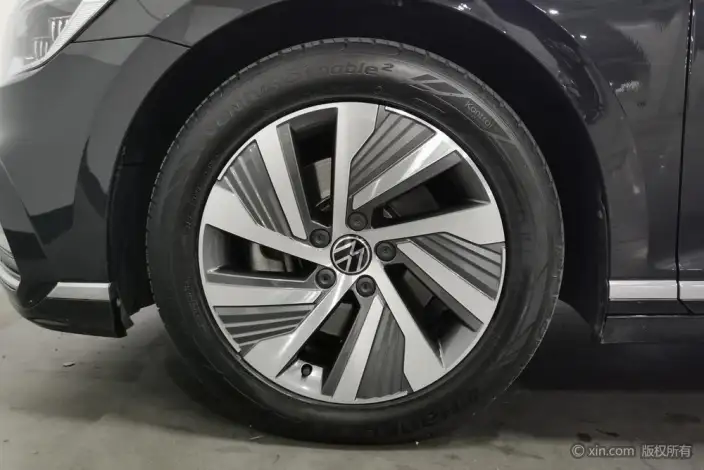 Volkswagen Magotan PHEV 2022 Model Luxury Model – фото 8