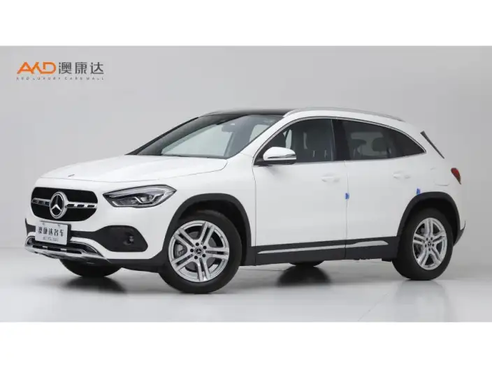 Mercedes-Benz GLA 2023 Model GLA 200 – фото 1