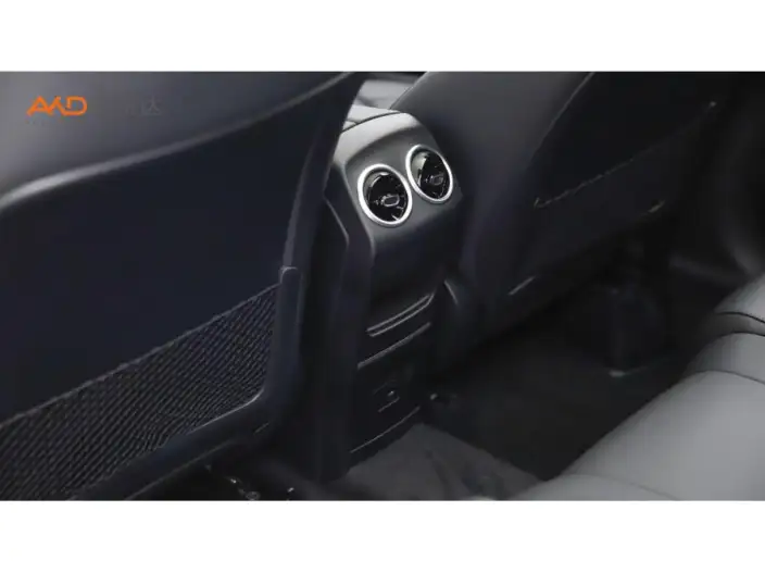 Mercedes-Benz GLA 2023 Model GLA 200 – фото 7