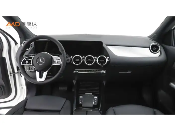 Mercedes-Benz GLA 2023 Model GLA 200 – фото 8