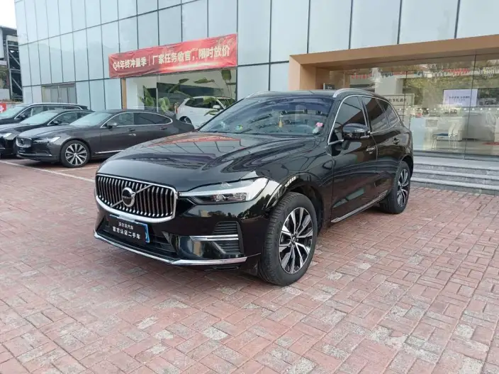 Volvo XC60 2025 Model B5 4WD Smart Range Deluxe Edition – фото 10