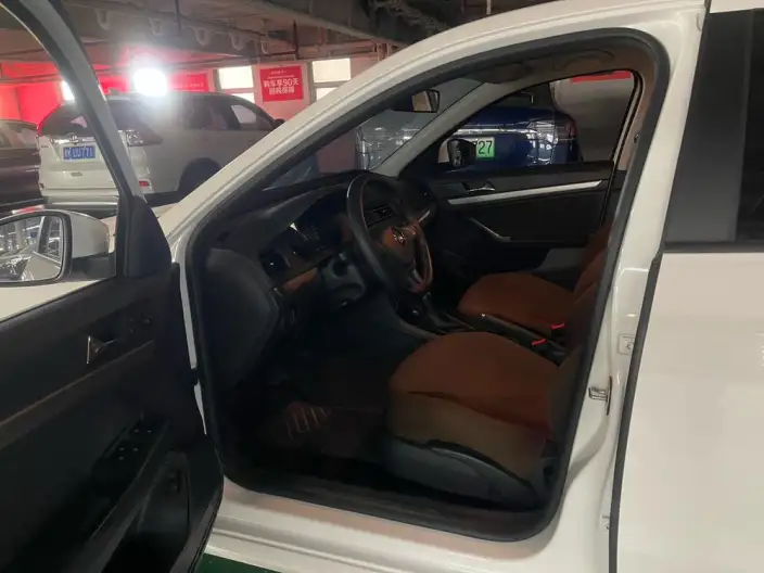 Volkswagen Lavida 2019 Model Voyage 1.5L Automatic Fashion edition China VI – фото 7