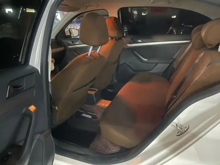 Volkswagen Lavida 2019 Model Voyage 1.5L Automatic Fashion edition China VI – фото 10