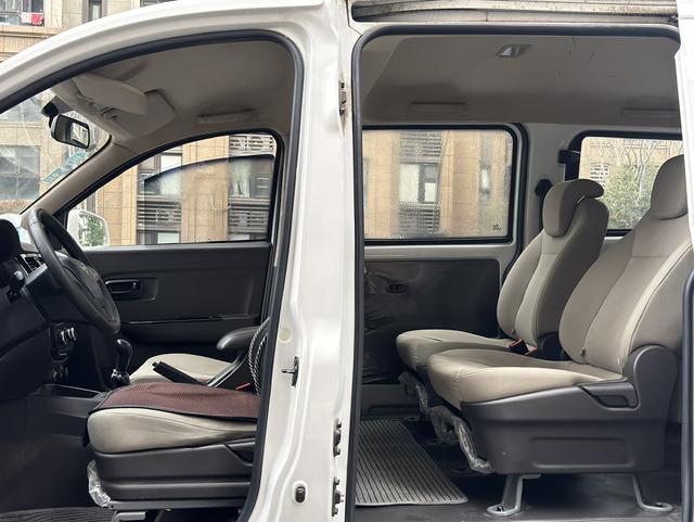 Wuling Rongguang V Модель 2018 года 1.5L Standard type – фото 9