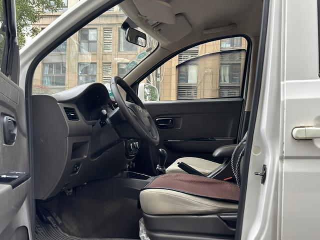 Wuling Rongguang V Модель 2018 года 1.5L Standard type – фото 10