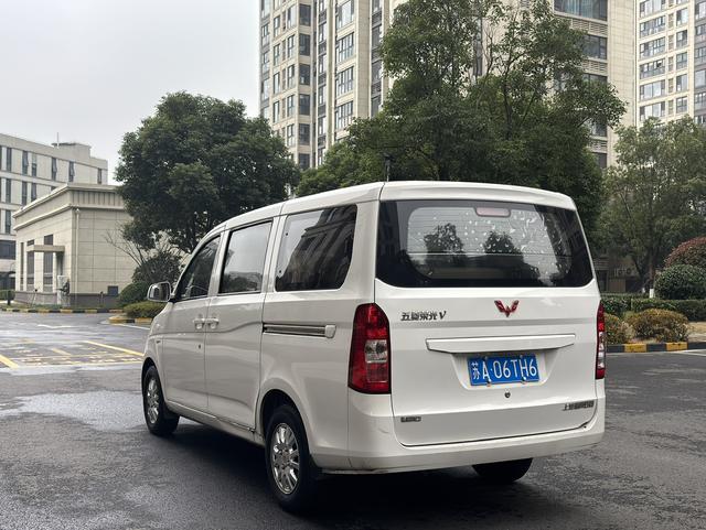 Wuling Rongguang V Модель 2018 года 1.5L Standard type – фото 11