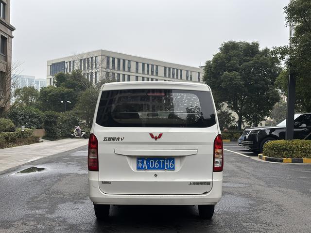 Wuling Rongguang V Модель 2018 года 1.5L Standard type – фото 12