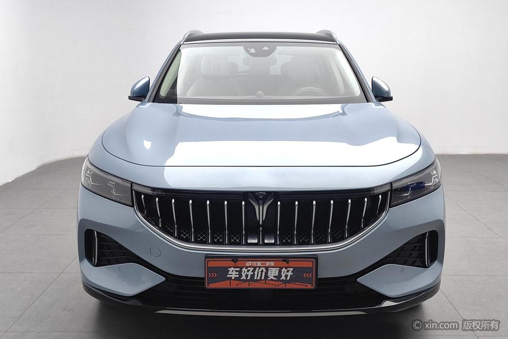 VOYAH FREE 2021 AWD Standard Extended-Range Exclusive Luxury Pack