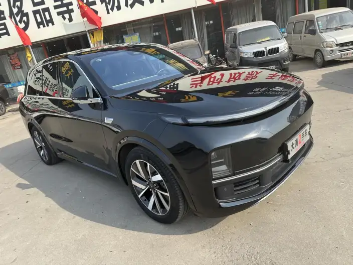 Li Auto L8 2023 Model Pro Edition – фото 3