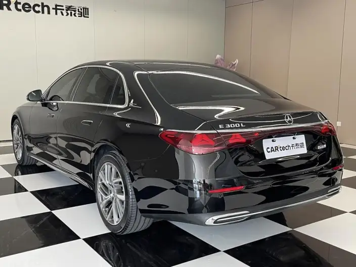 Mercedes-Benz E-Class 2024 Model E 300 L Fashion Model sedan – фото 4