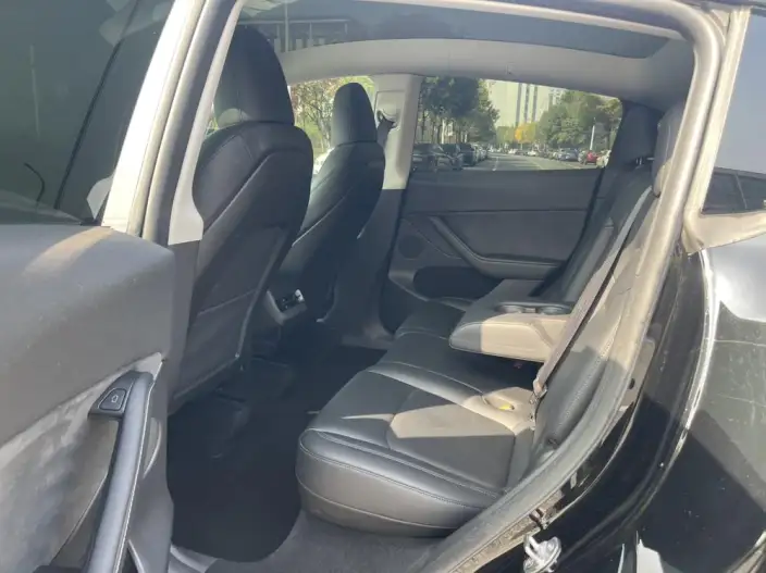 Model Y 2023 Model Rear-wheel drive version – фото 8