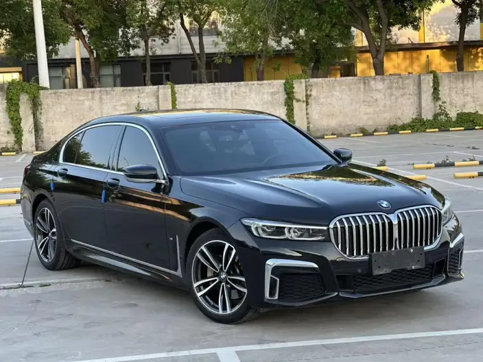 BMW 7 Series 2019 Model Facelift 730Li M Sports Set – фото 8