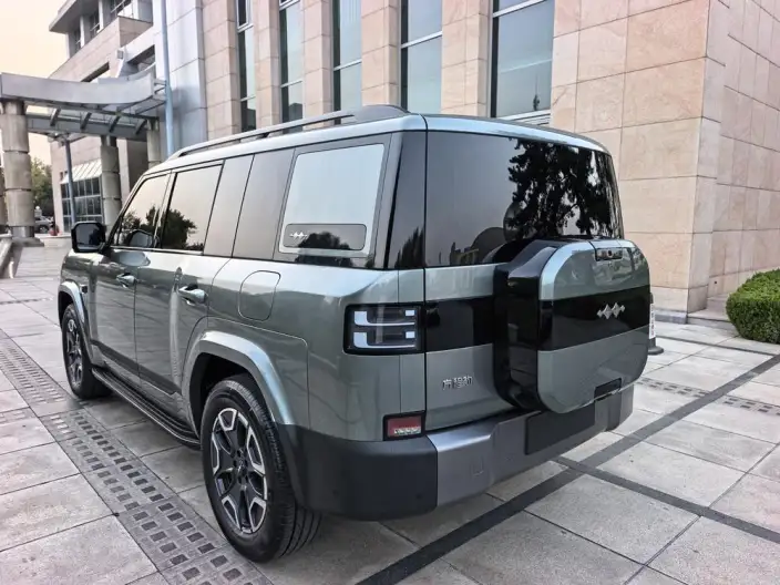 Titan 7 PHEV 2025 Model 200KM 2WD Max Edition