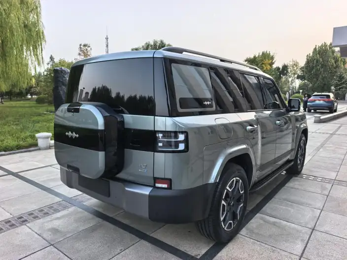 Titan 7 PHEV 2025 Model 200KM 2WD Max Edition – фото 6