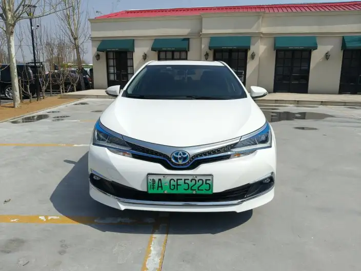 Corolla Hybrid E+ 2019 Model 1.8L Pioneer Edition – фото 2