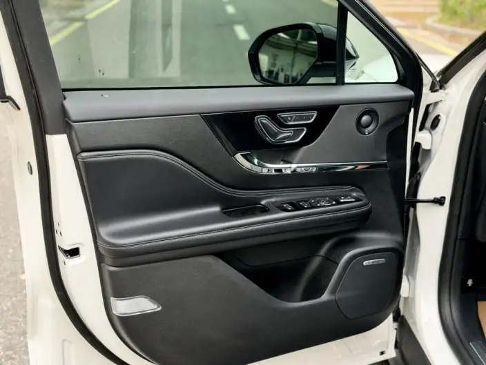 Lincoln Corsair PHEV 2021 Model 1.5T 4WD e Ya Edition – фото 10