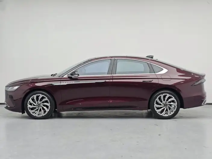Lincoln Z 2022 Model i Xiang Zunya Edition