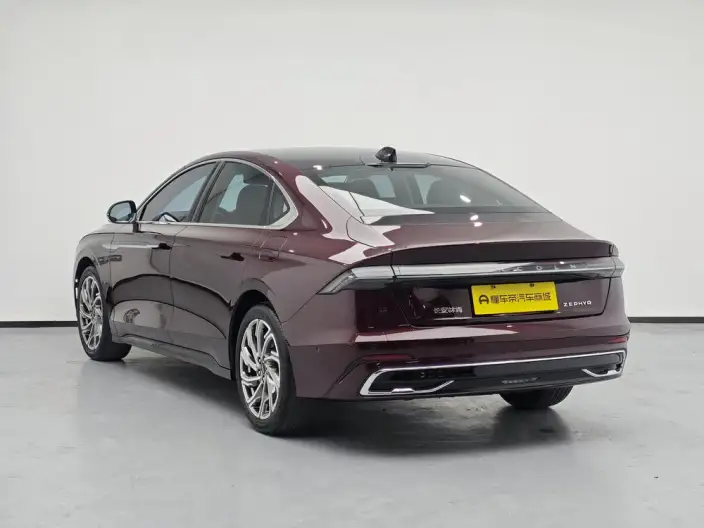 Lincoln Z 2022 Model i Xiang Zunya Edition – фото 5