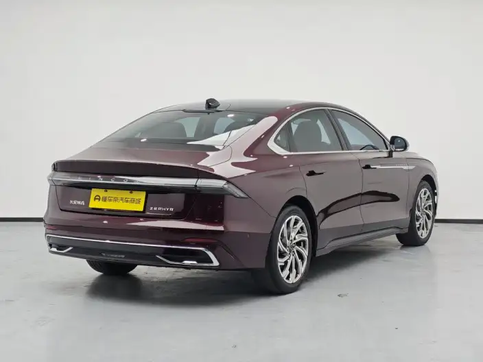 Lincoln Z 2022 Model i Xiang Zunya Edition – фото 7