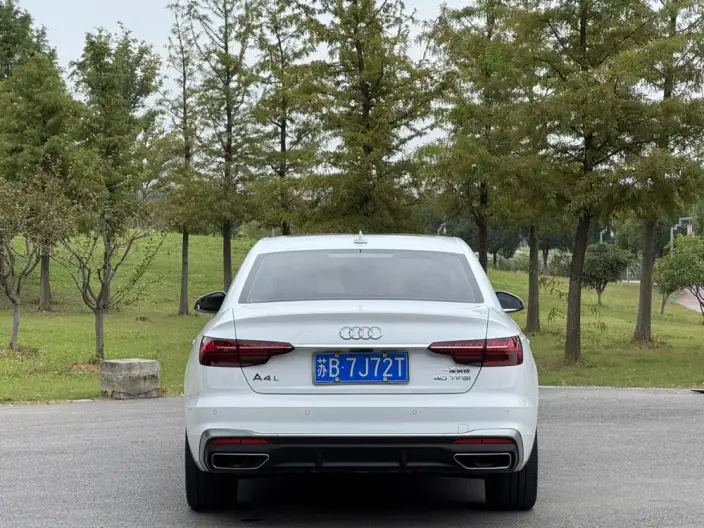Audi A4 L 2022 Model 40 TFSI Fashion Dynamic Model – фото 5