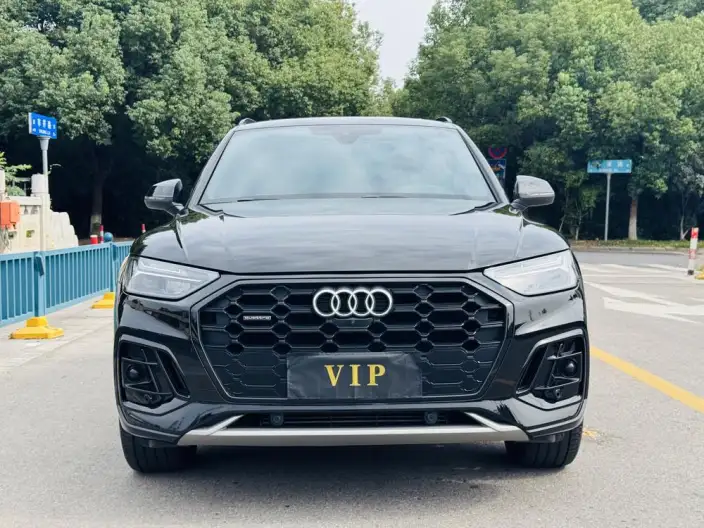 Audi Q5L 2024 Model 45TFSI Luxury Dynamic Model – фото 2