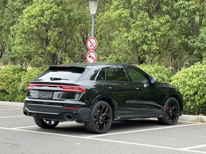 AUDI RS Q8 2022 Model RS Q8 4.0T – фото 4