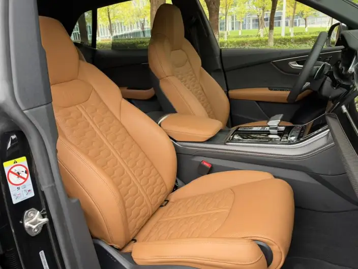 AUDI RS Q8 2022 Model RS Q8 4.0T – фото 7