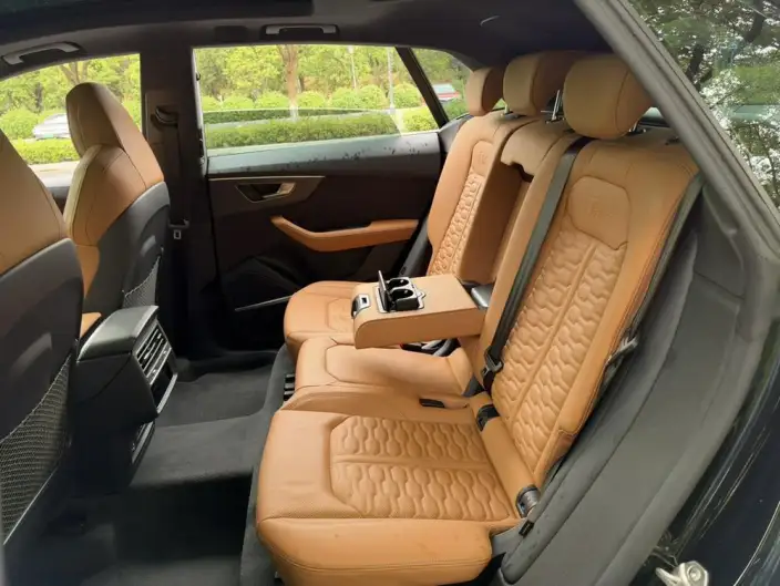 AUDI RS Q8 2022 Model RS Q8 4.0T – фото 8