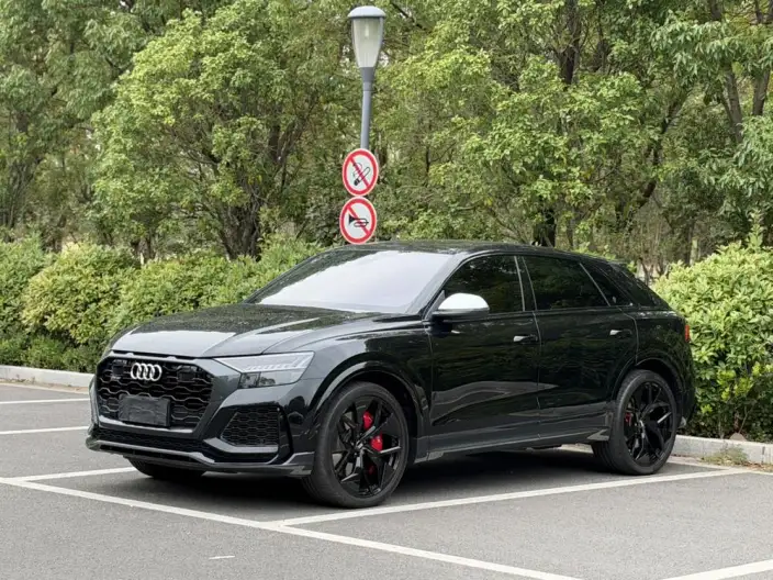 AUDI RS Q8 2022 Model RS Q8 4.0T – фото 10